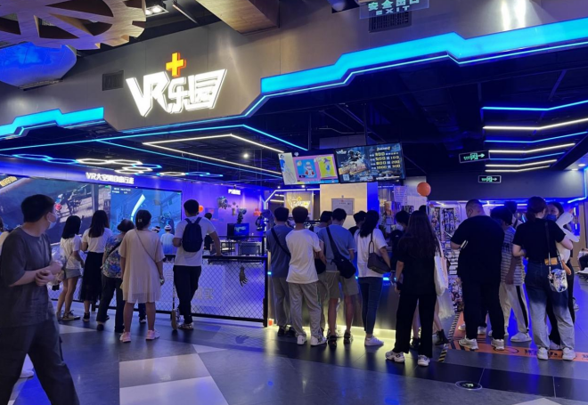 VR行业2023年的前景如何？开VR体验馆能盈利吗？